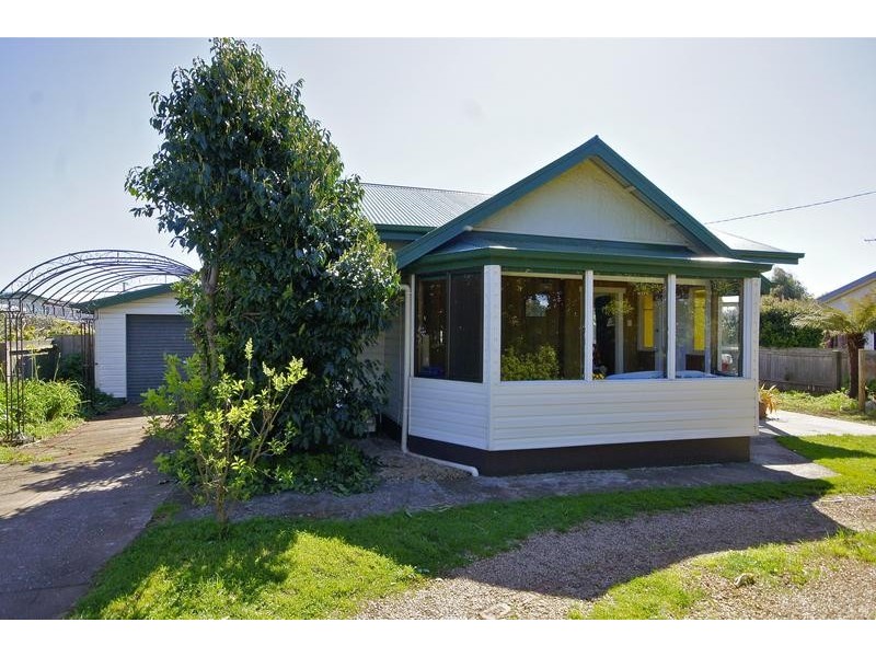 148 Madden Street, Devonport TAS 7310