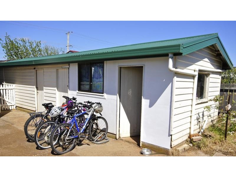 148 Madden Street, Devonport TAS 7310