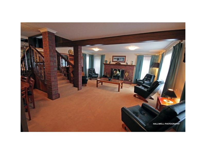 32 Coomera Crescent, Miandetta TAS 7310