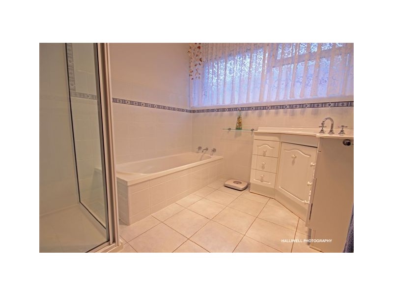 1 Maple Avenue, Devonport TAS 7310