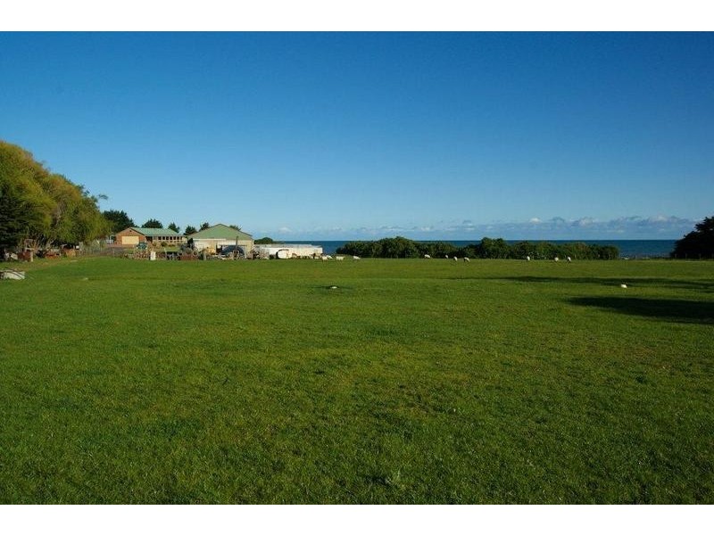 650 Penguin Road, Penguin TAS 7316