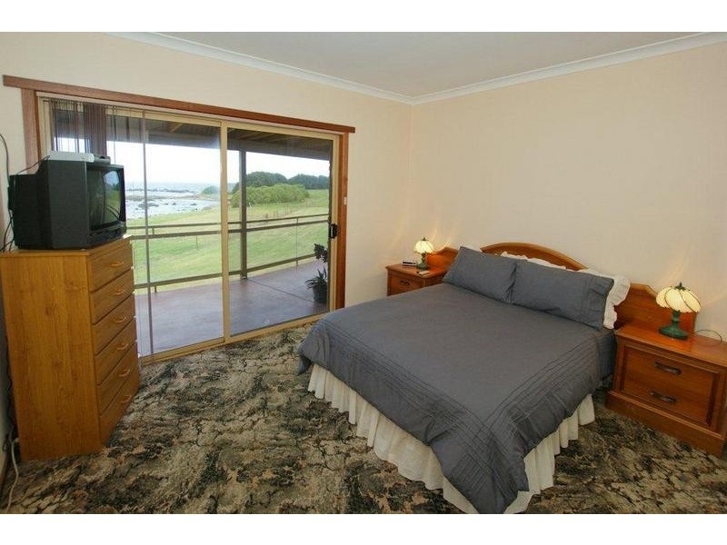 650 Penguin Road, Penguin TAS 7316