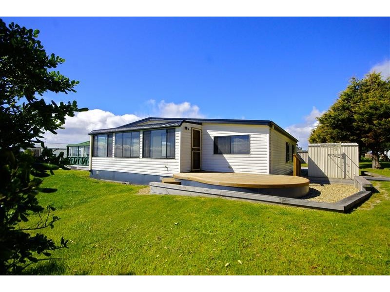 11/2 North Caroline Street, East Devonport TAS 7310