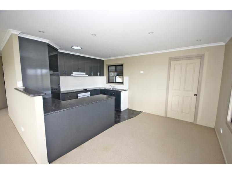 11/2 North Caroline Street, East Devonport TAS 7310