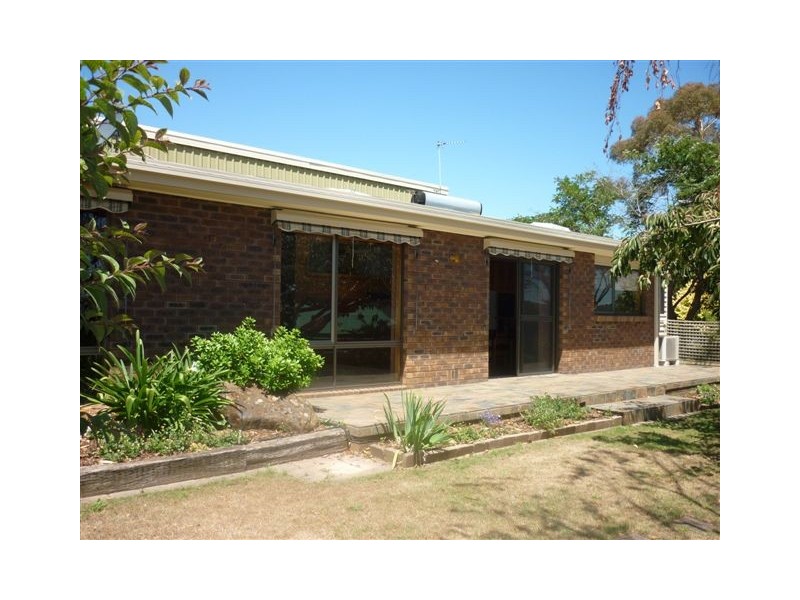 18 Highfield Road, Ambleside TAS 7310