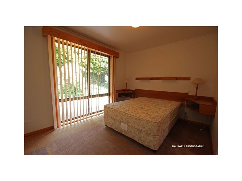 18 Highfield Road, Ambleside TAS 7310