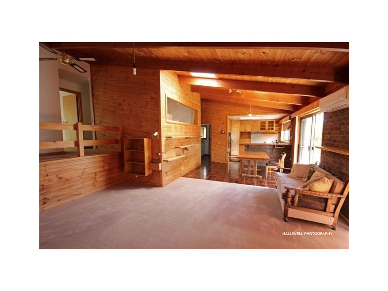 18 Highfield Road, Ambleside TAS 7310