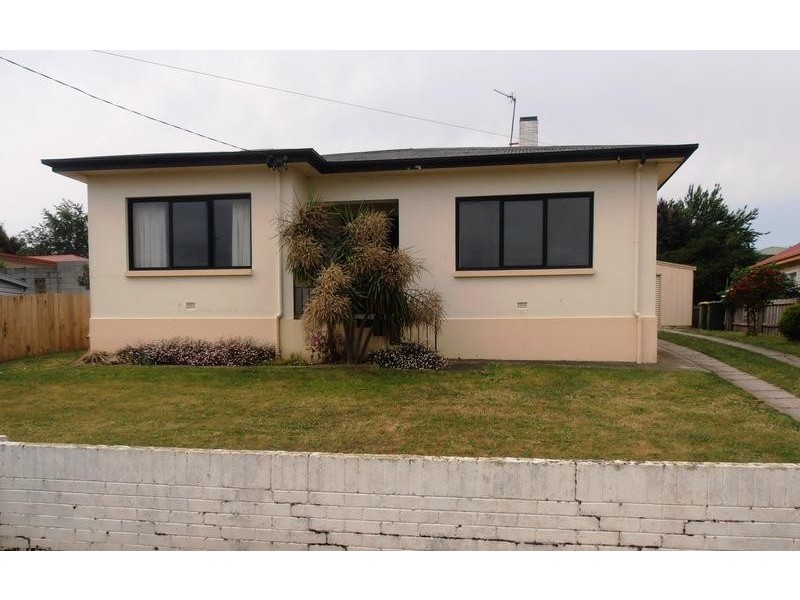16 Ashburner Street, Devonport TAS 7310