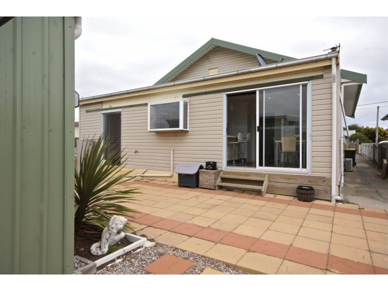 80 Gunn Street, Devonport TAS 7310