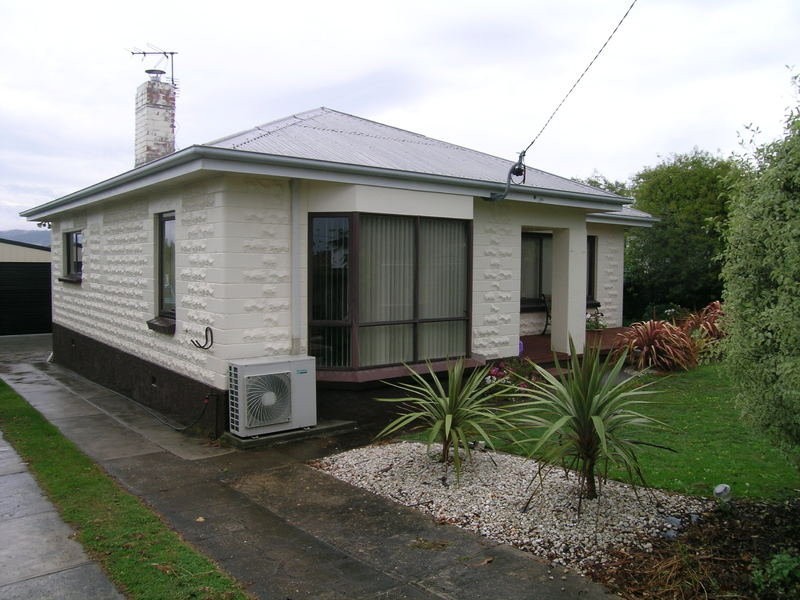 135 George Street, Devonport TAS 7310