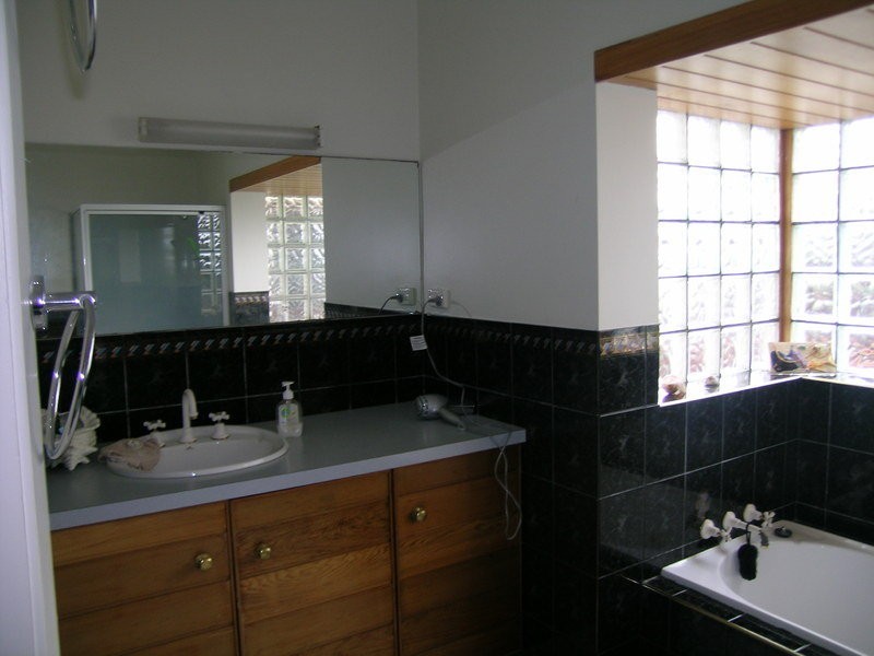 135 George Street, Devonport TAS 7310