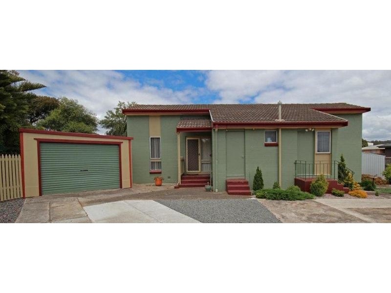 9 Gatty Place, Devonport TAS 7310