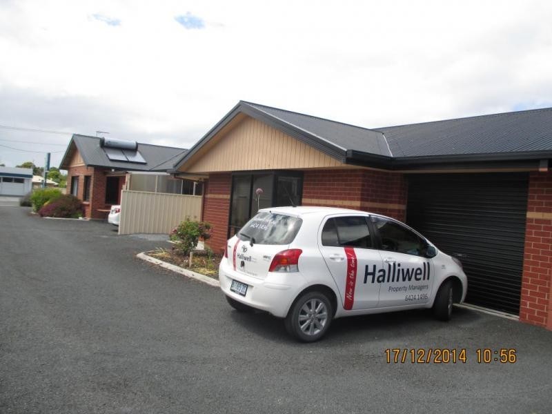 2/115 William Street, Devonport TAS 7310