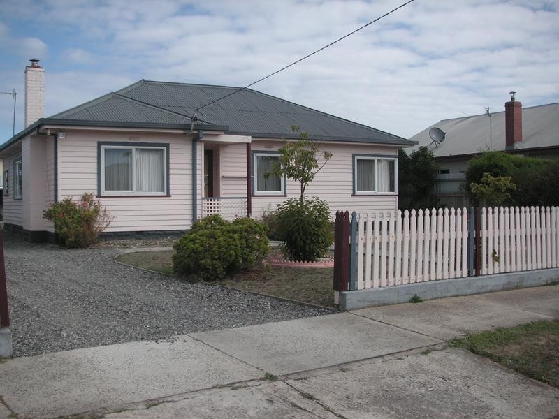 5 Madden Crescent, Devonport TAS 7310