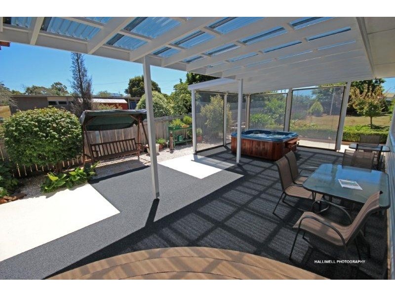 81 Stony Rise Road, Devonport TAS 7310