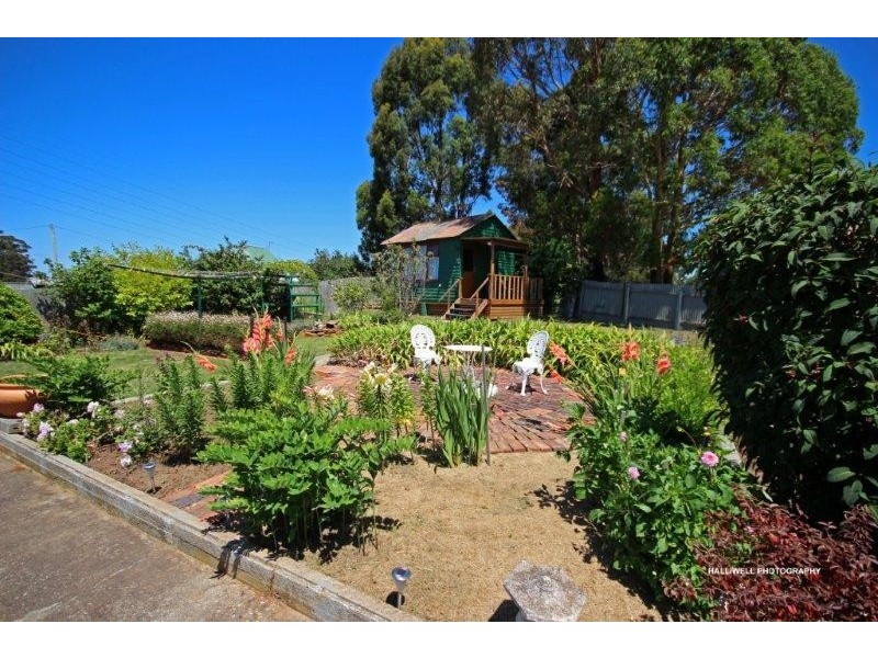 81 Stony Rise Road, Devonport TAS 7310