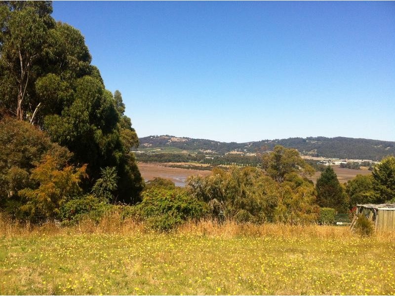 44 Highfield Road, Ambleside TAS 7310