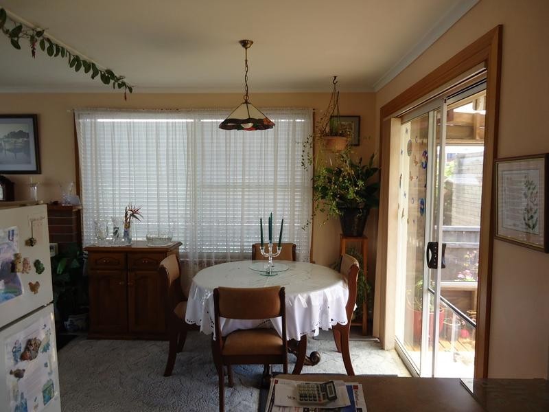 8 Valley Road, Devonport TAS 7310