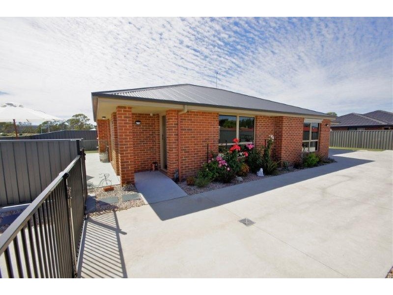 Unit 1/202 Last Street, Latrobe TAS 7307