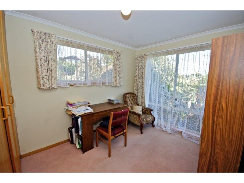 Unit 2/79 Sunbeam Crescent, Ambleside TAS 7310
