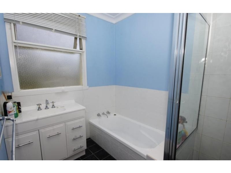 17 College Court, Devonport TAS 7310