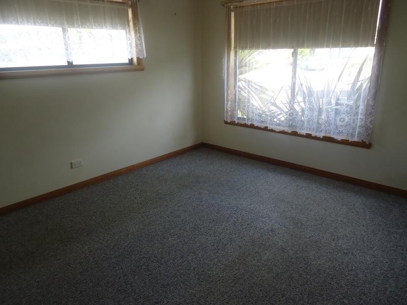 27 Boronia Avenue, Devonport TAS 7310