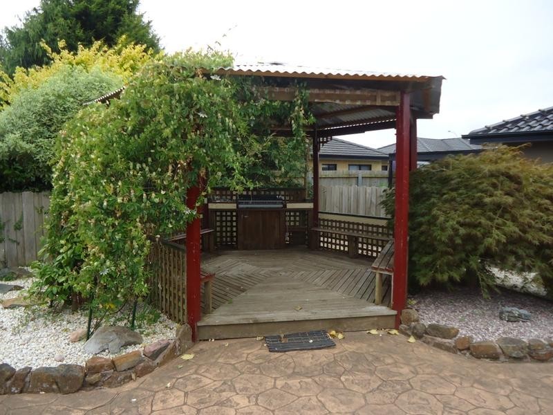 2 Amaroo Place, Devonport TAS 7310