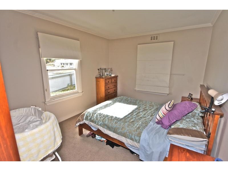 2 Chamberlain Street, Ulverstone TAS 7315