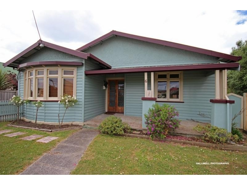 6 Smith Street, Devonport TAS 7310