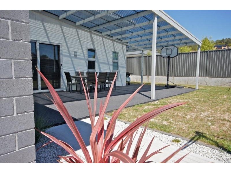 5 Allison Court, Stony Rise TAS 7310
