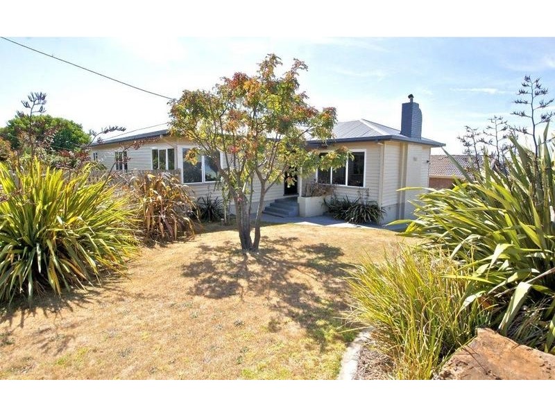 198 Best Street, Devonport TAS 7310