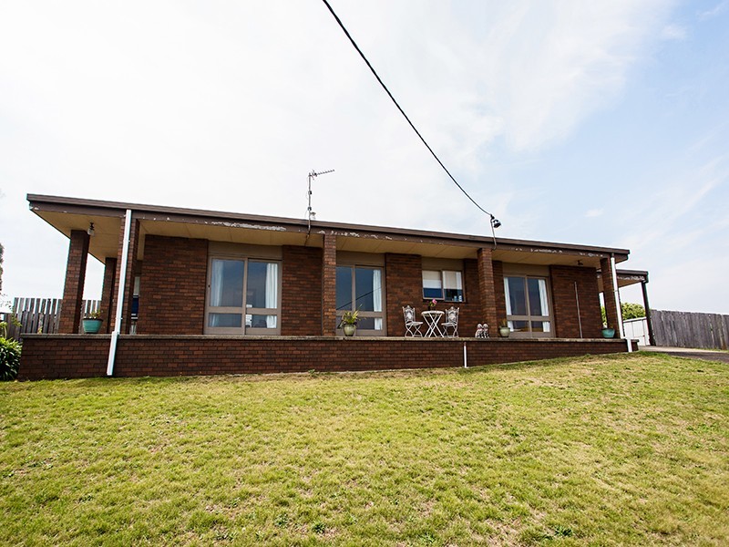5 Cliffden Court, East Devonport TAS 7310
