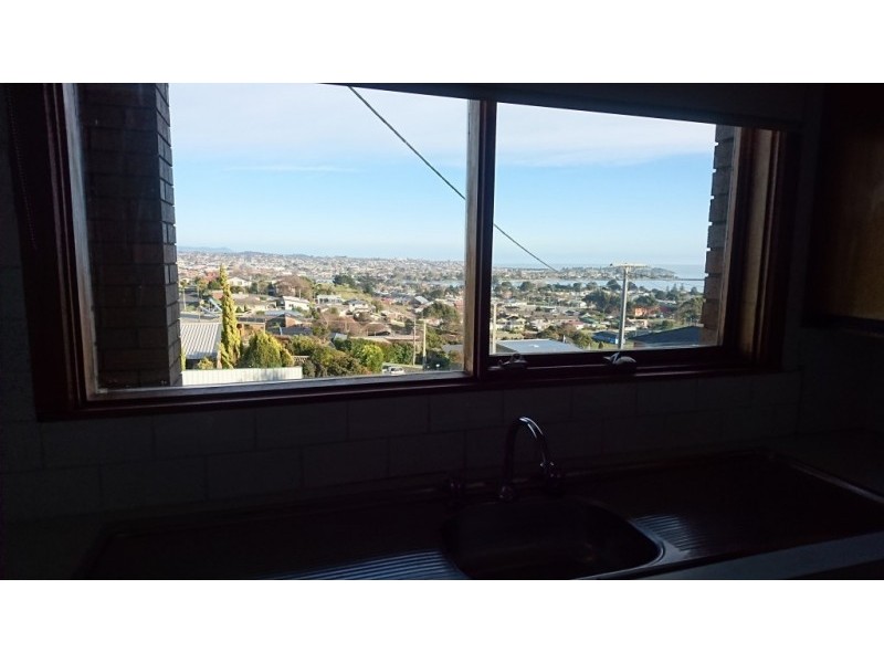 5 Cliffden Court, East Devonport TAS 7310