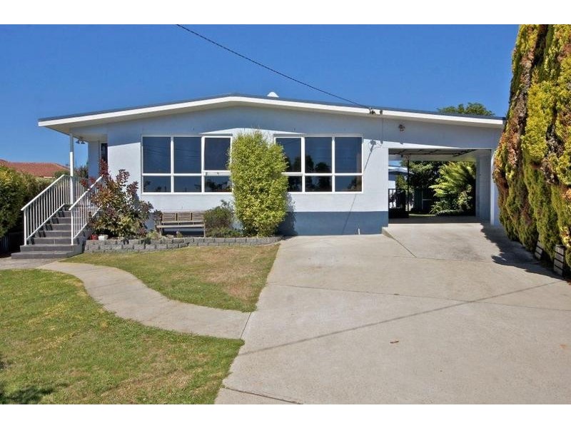 8 Glen Court, Devonport TAS 7310