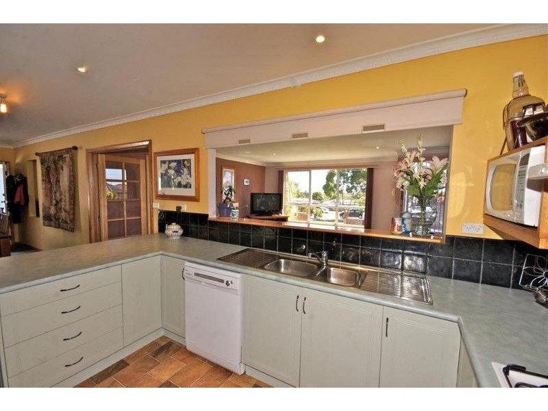 8 Glen Court, Devonport TAS 7310