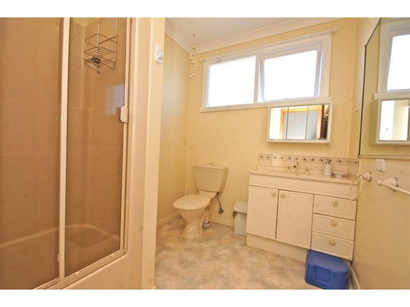 8 Glen Court, Devonport TAS 7310