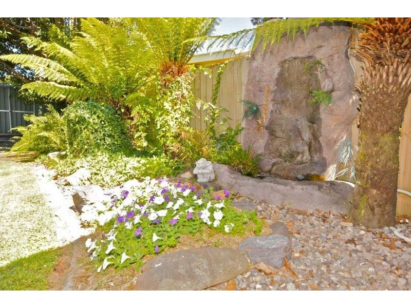 8 Glen Court, Devonport TAS 7310