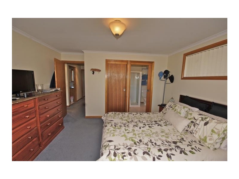 2 Beaumont Drive, Miandetta TAS 7310
