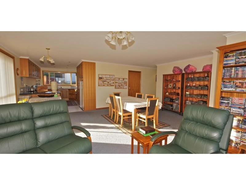 2 Beaumont Drive, Miandetta TAS 7310