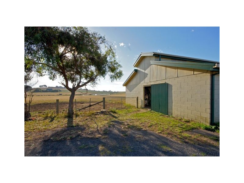 2 Piping Lane, East Devonport TAS 7310