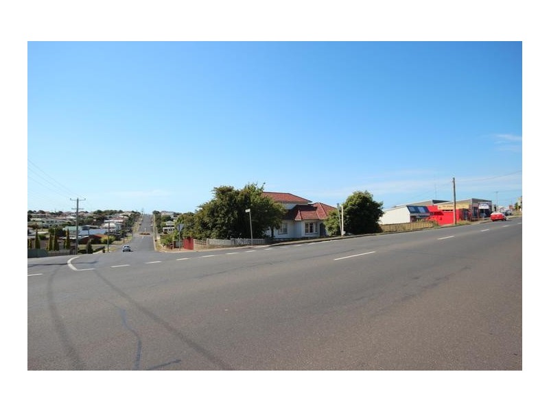 42-44 Don Road, Devonport TAS 7310