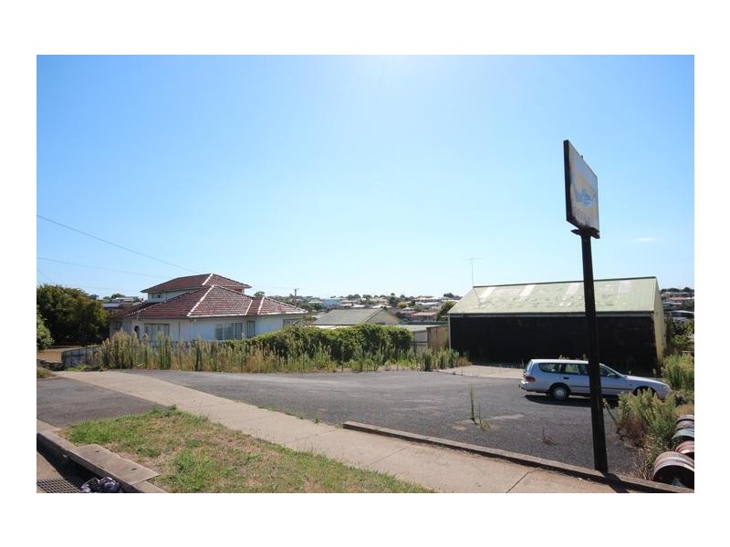 42-44 Don Road, Devonport TAS 7310