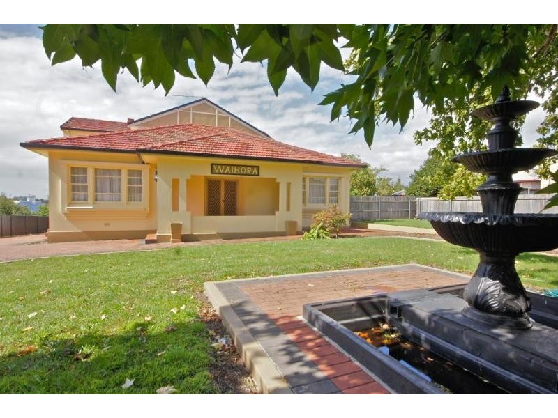 27 Hiller Street, Devonport TAS 7310