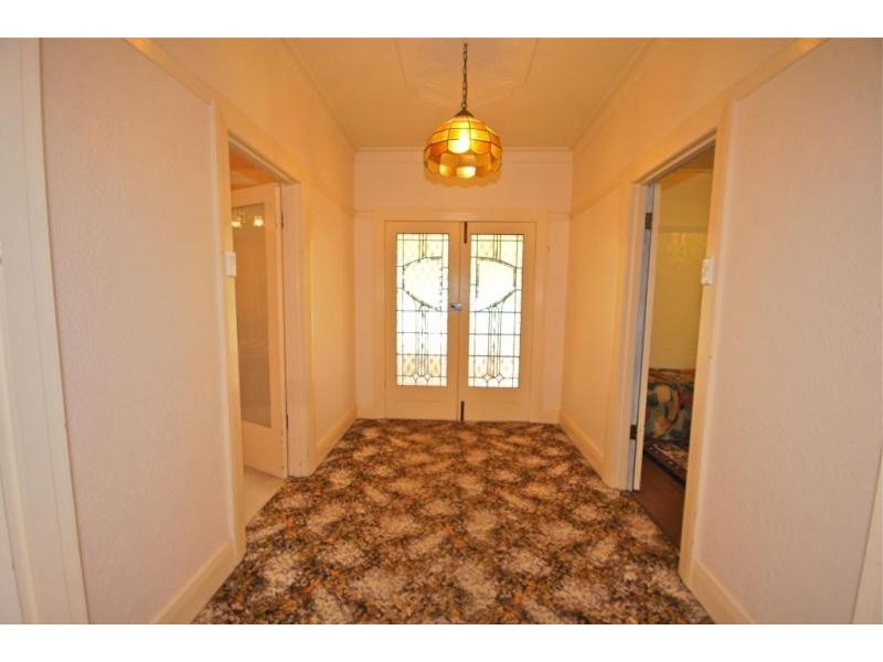 27 Hiller Street, Devonport TAS 7310