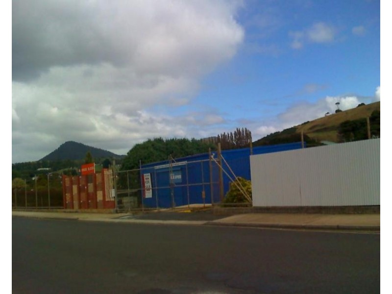 36-42 Main Road, Penguin TAS 7316