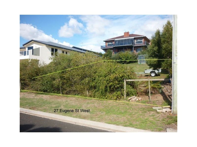27 Eugene Street (West), Devonport TAS 7310