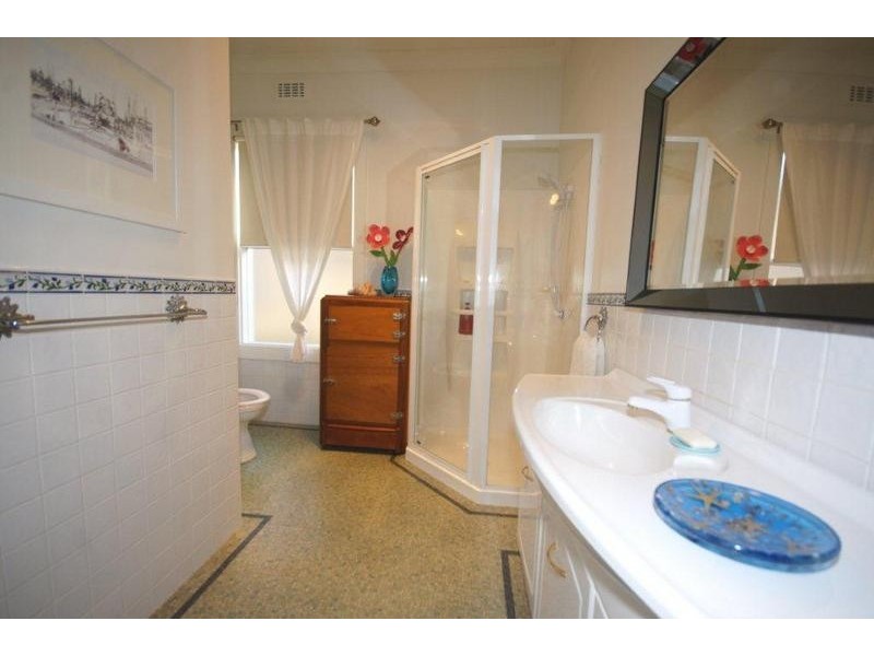 12 Nicholls Street, Devonport TAS 7310