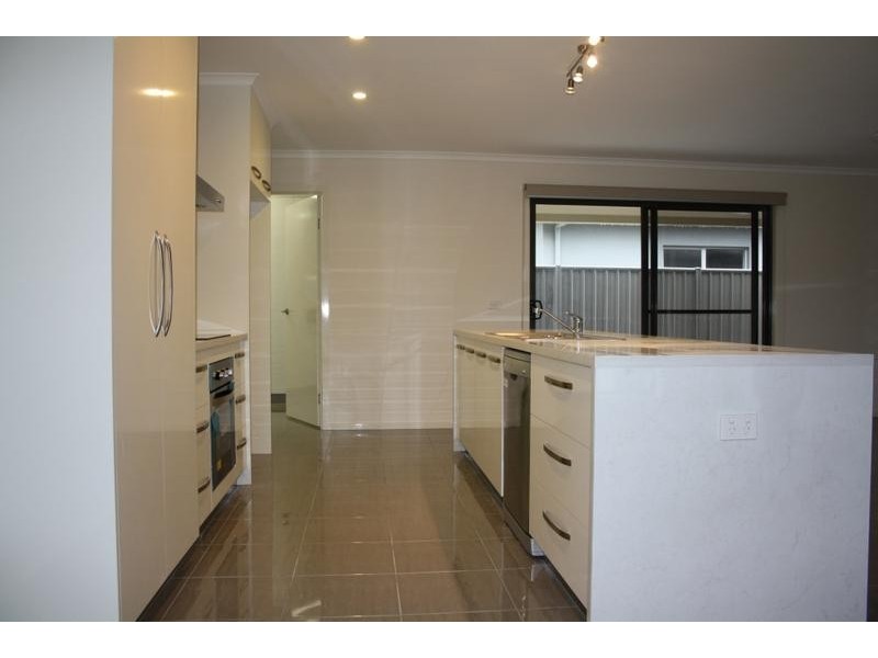 Unit 1/55 Haven Drive, Shearwater TAS 7307