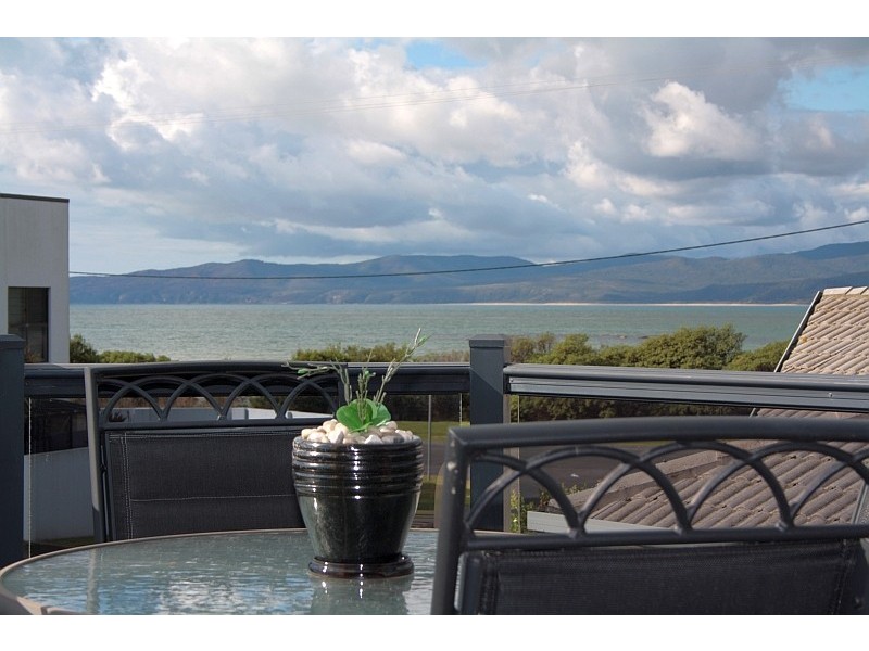 2 Vine Street, Hawley Beach TAS 7307