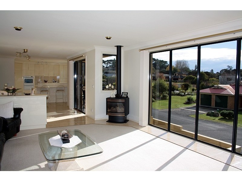 2 Vine Street, Hawley Beach TAS 7307